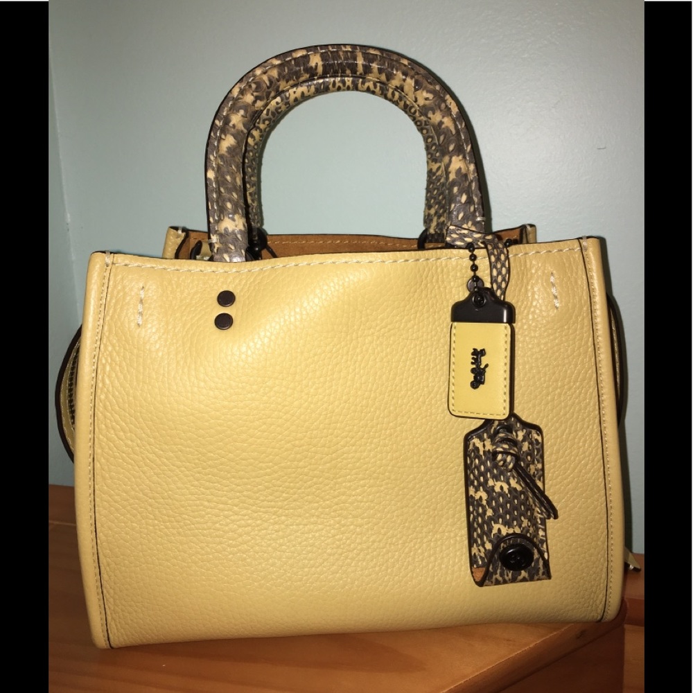 ⭐️⭐️2X HP⭐️⭐️ NWT 💯 Authentic Coach Rogue 25 w/ Snakeskin Handles - Picture 3 of 16